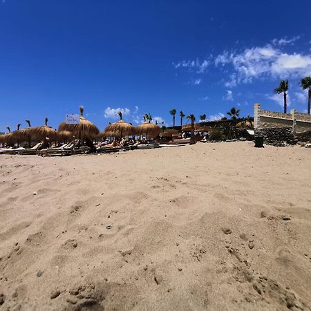 Arena Carpe Diem Marbella Apartment Bagian luar foto